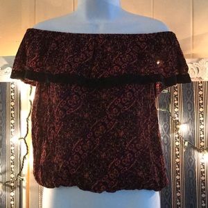 Mossimo off-the-shoulders printed blouse